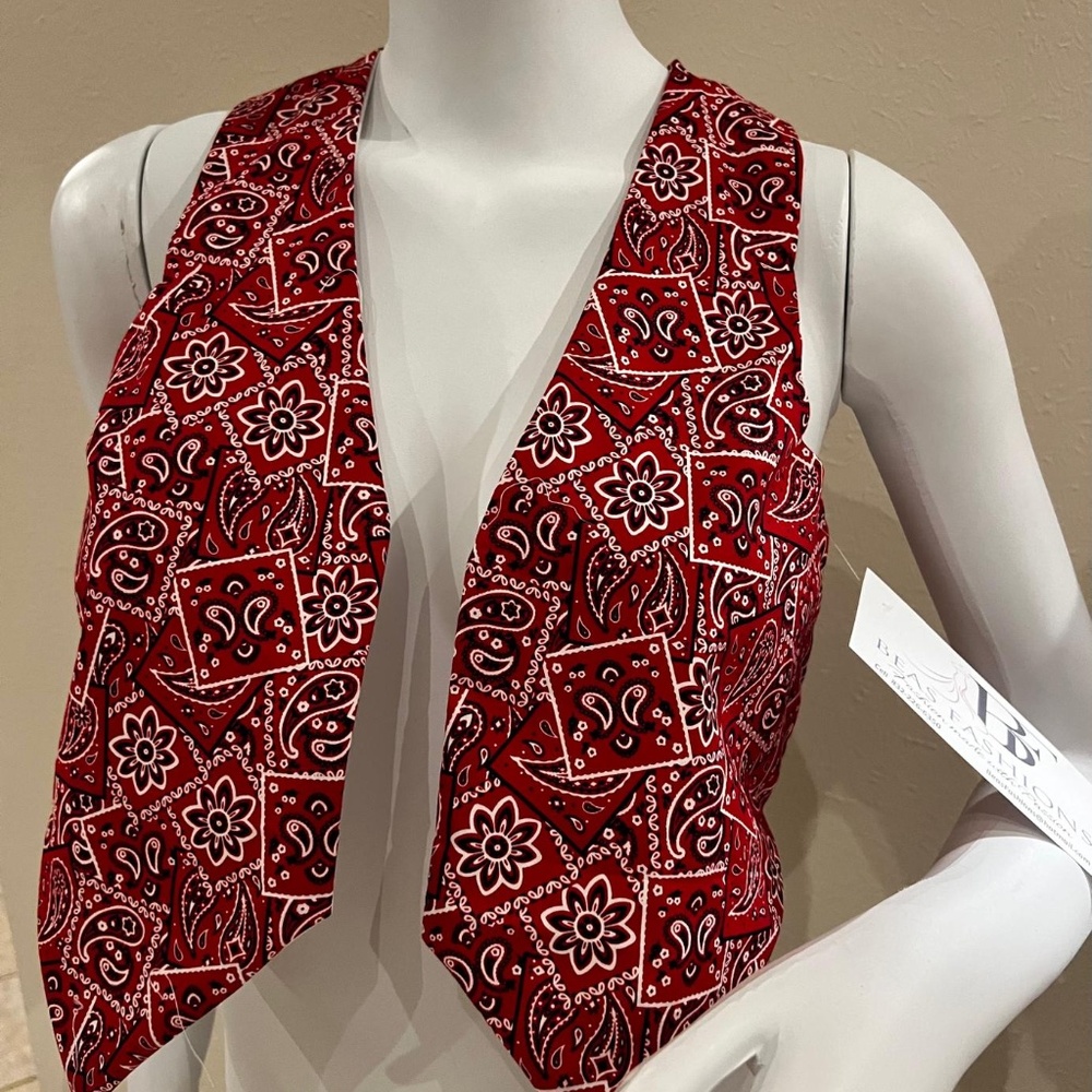 Sleeveless vest